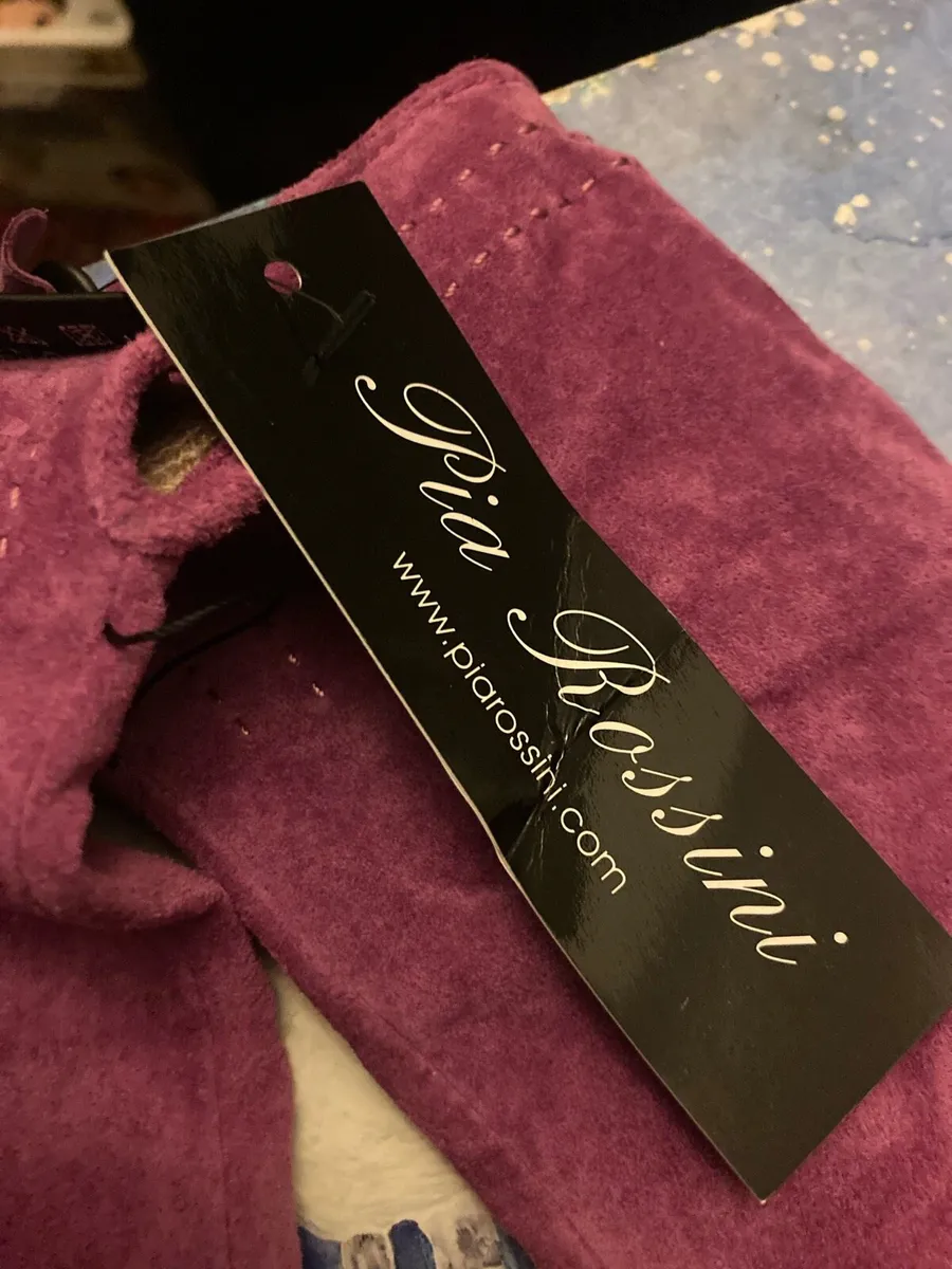 Vintage Gloves New for sale in Co. Carlow for €20 on DoneDeal