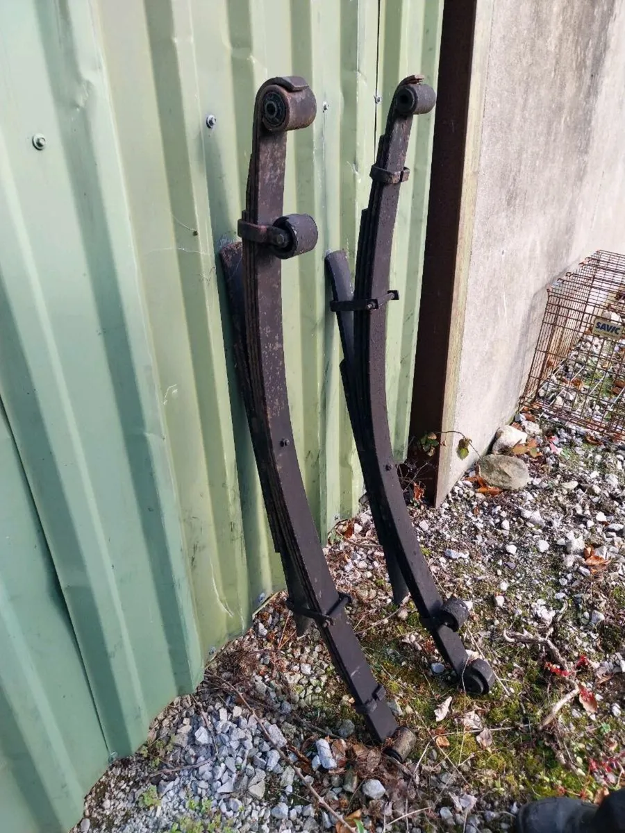 Springs Toyota Hilux