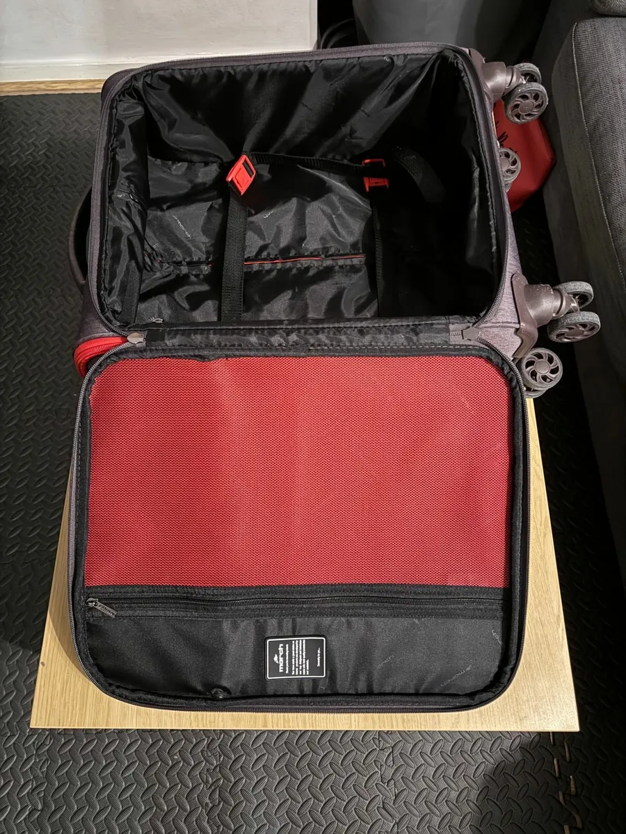 Travel Suitcase 10Kg for sale in Co. Dublin for €35 on DoneDeal
