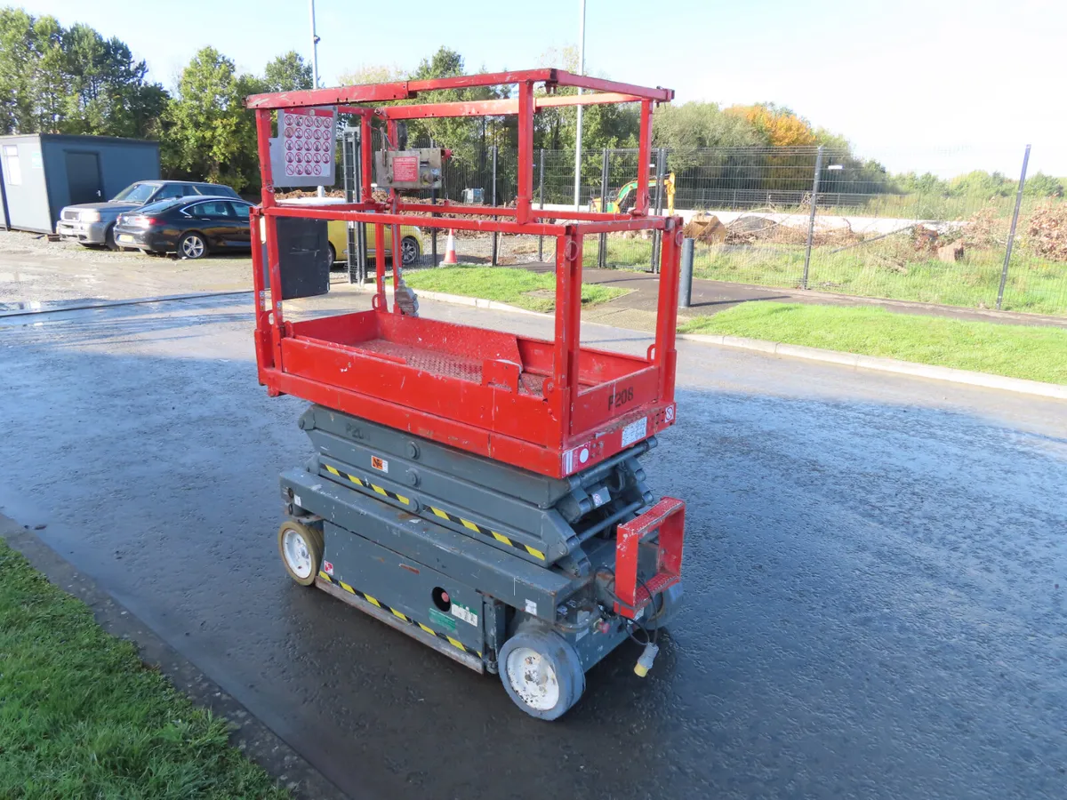 Skyjack SJIII 3219 Scissor Lift - Image 2