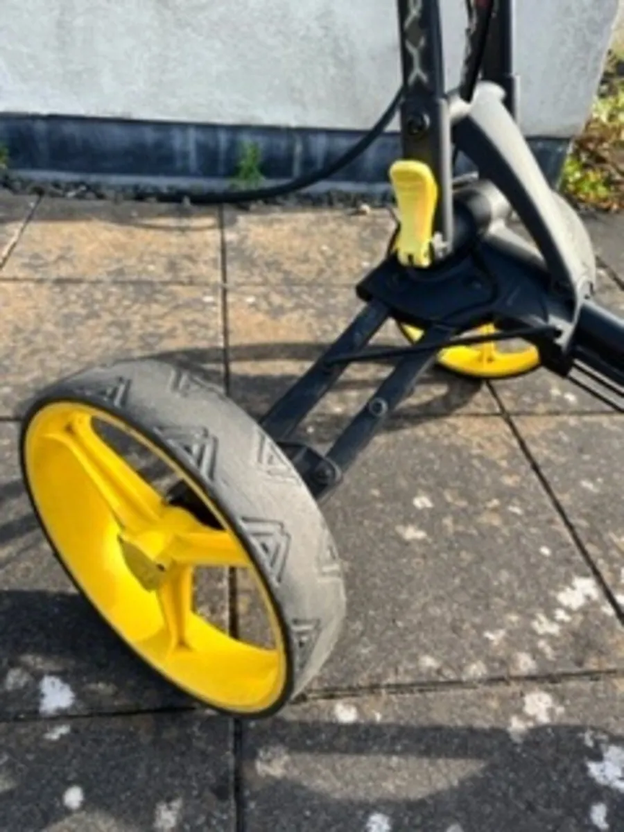 Big Max Golf Trolley for sale in Co. Dublin for €80 on DoneDeal