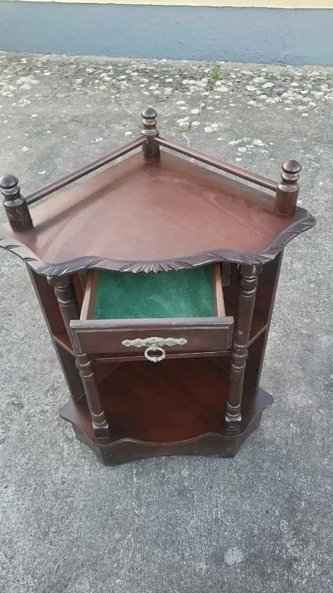 Desk + corner unit for sale in Co. Galway for €100 on DoneDeal