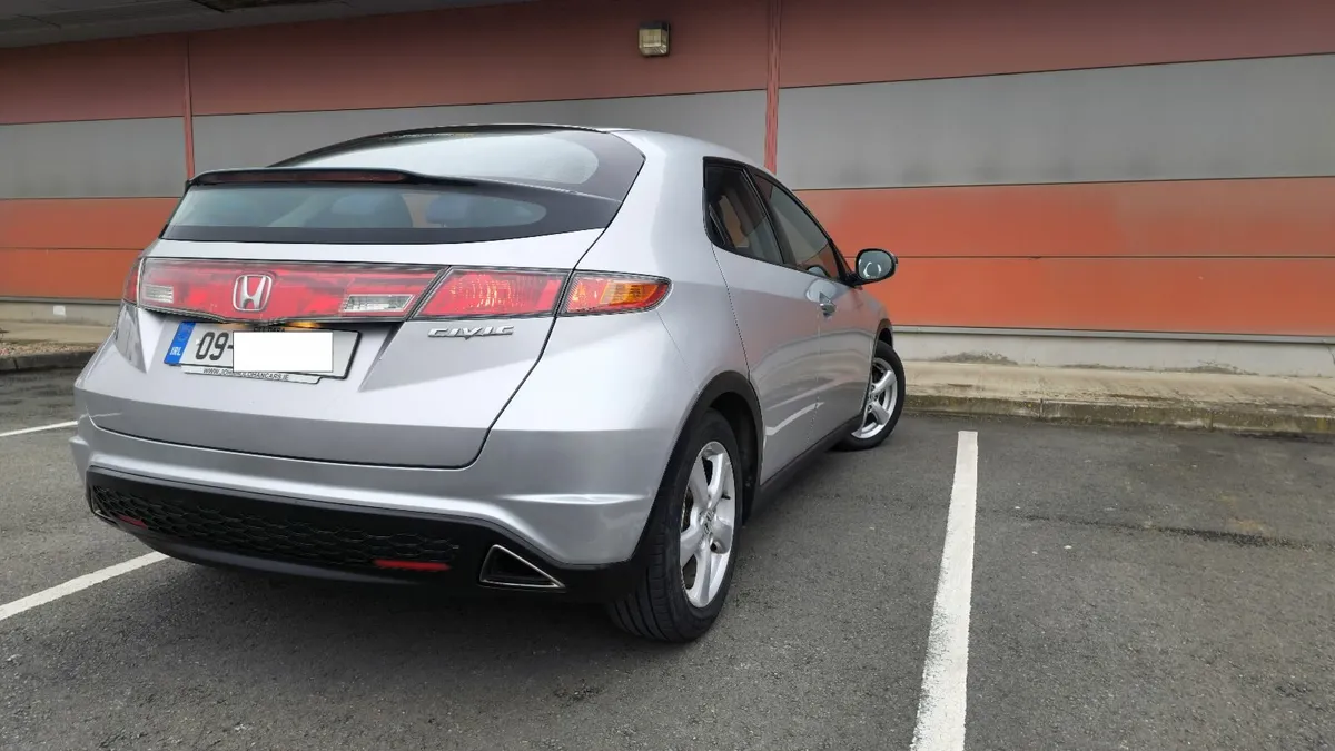 Honda Civic 2009 for sale in Co. Louth for €2,850 on DoneDeal