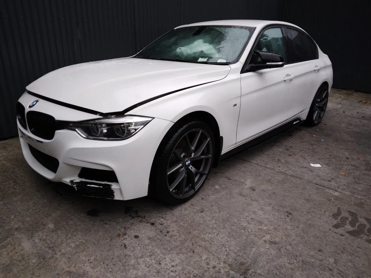 2018 BMW 320 F30 Breaking/Dismantling - Image 1
