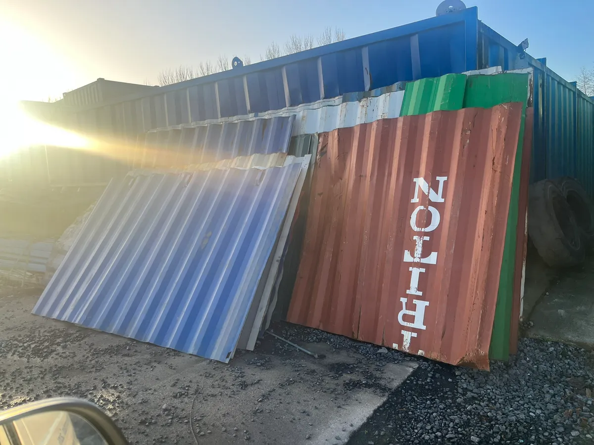 Container panels - Image 1