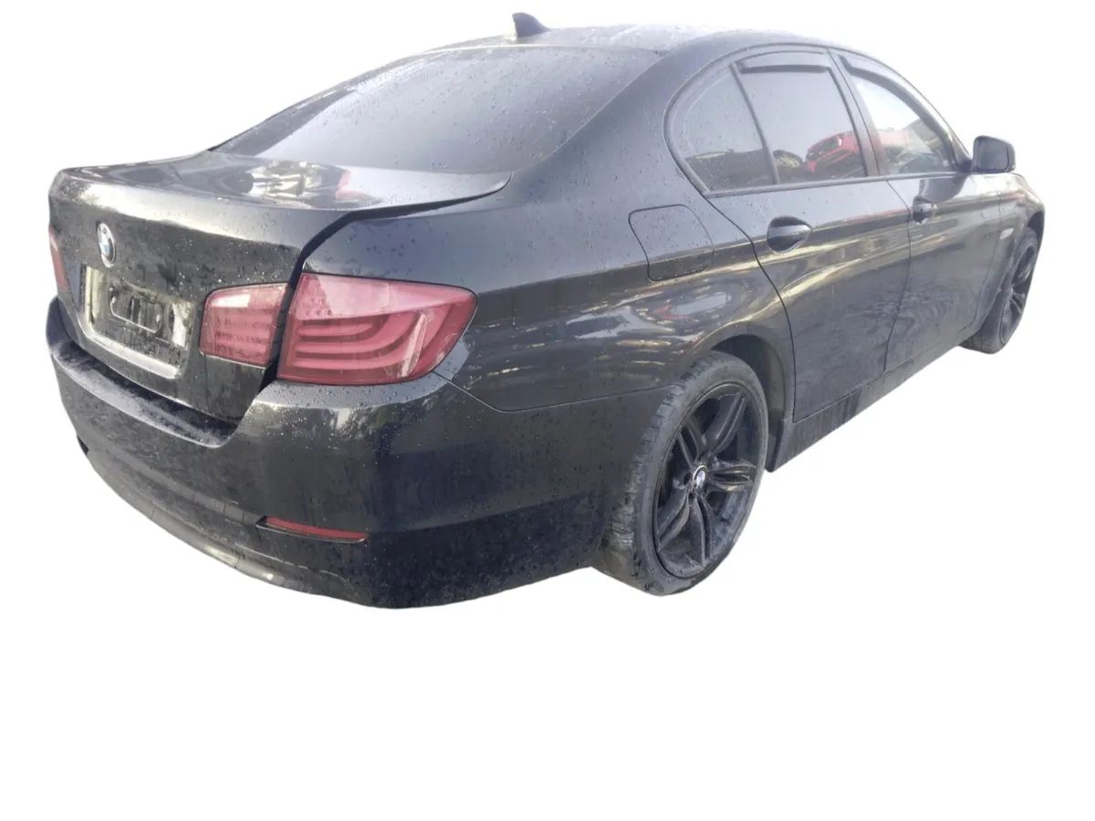 2011 BMW 5 SERIES F10 For Breaking/Dismantling - Image 4