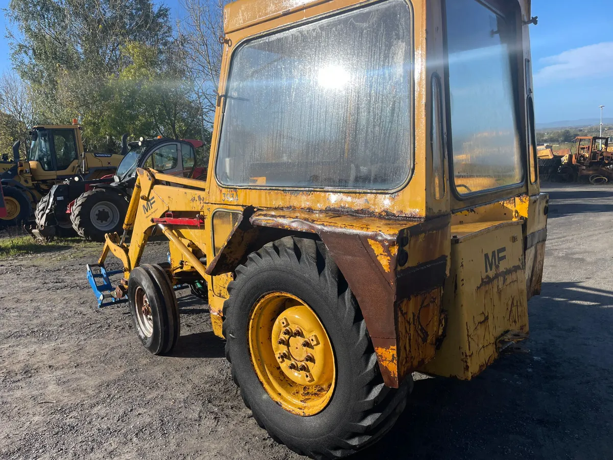 Mf 40 Industrial Loaders - Image 2