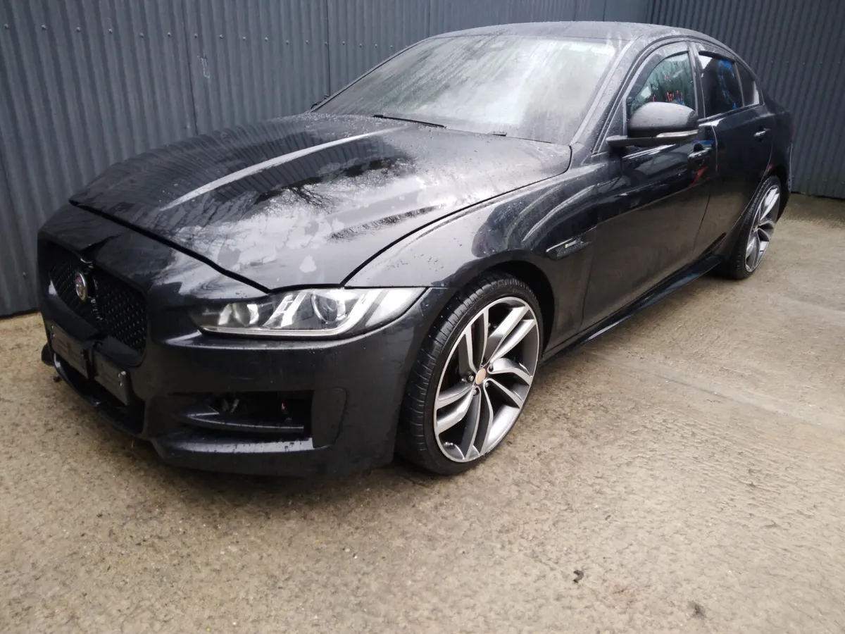 2015 Jaguar XE Breaking/Dismantling - Image 1