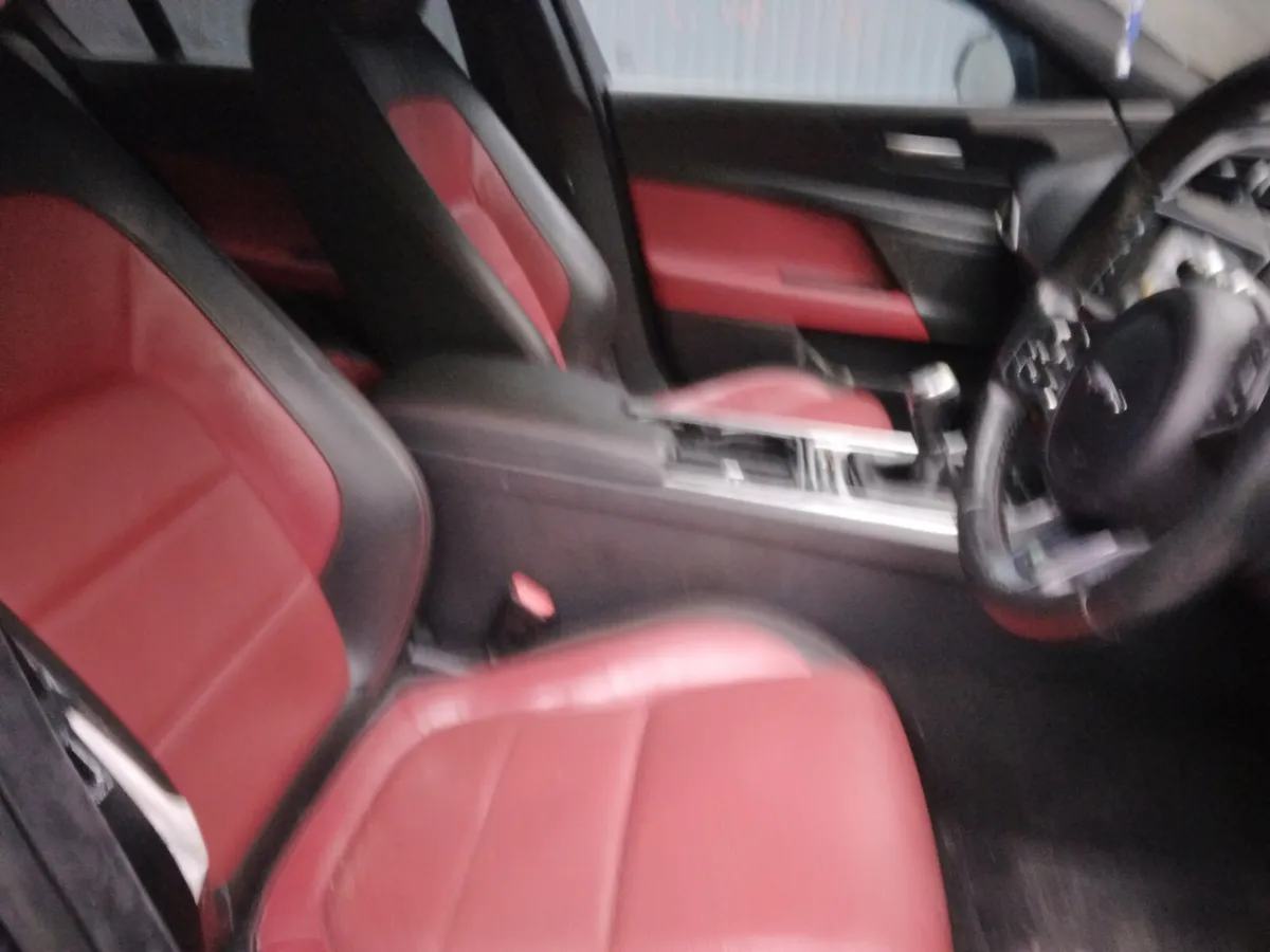 2015 Jaguar XE Breaking/Dismantling - Image 3