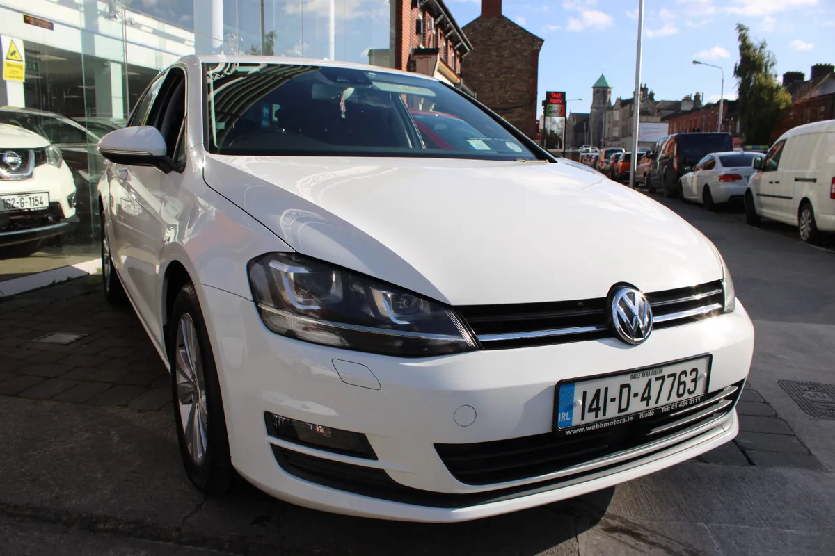 Volkswagen Golf 1.2 TSI PETROL 2014 - Image 1