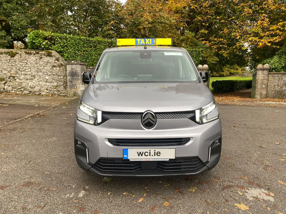 Citroen Berlingo Taxi - Image 2