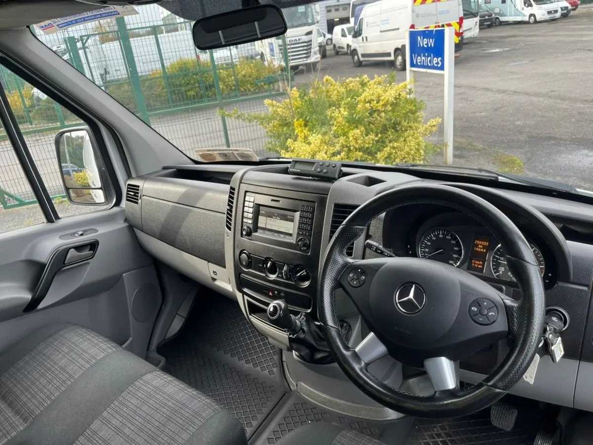 Mercedes-Benz Sprinter Fridge VAN 316/43 EU6 6 DR - Image 3