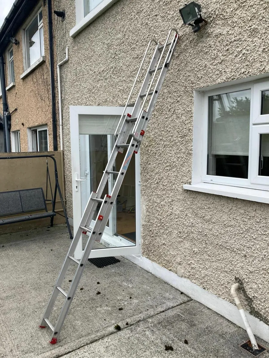 Lightweight Extendable Aluminium Ladder for sale in Co. Dublin for €120