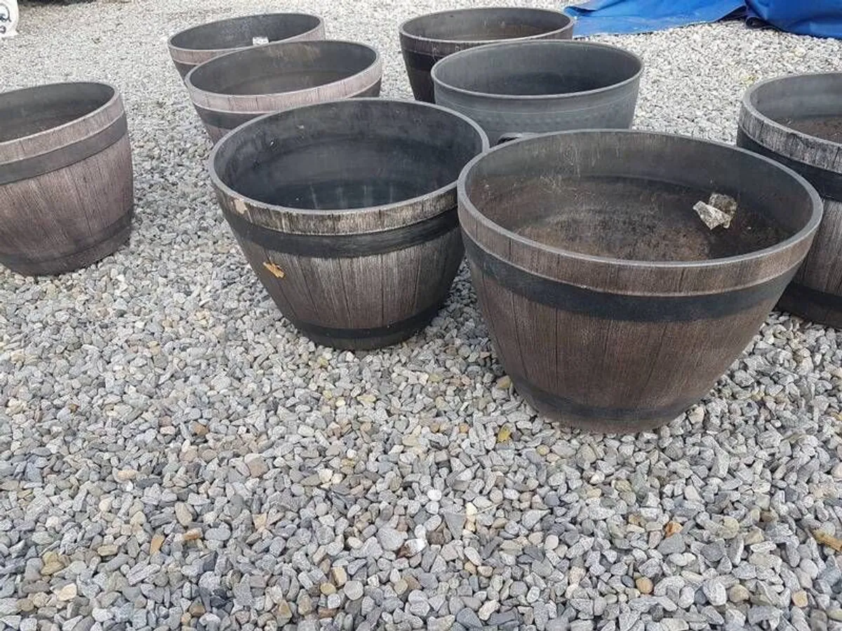 plant pots c8 e20 one lot for sale in Co. Dublin for €20 on DoneDeal
