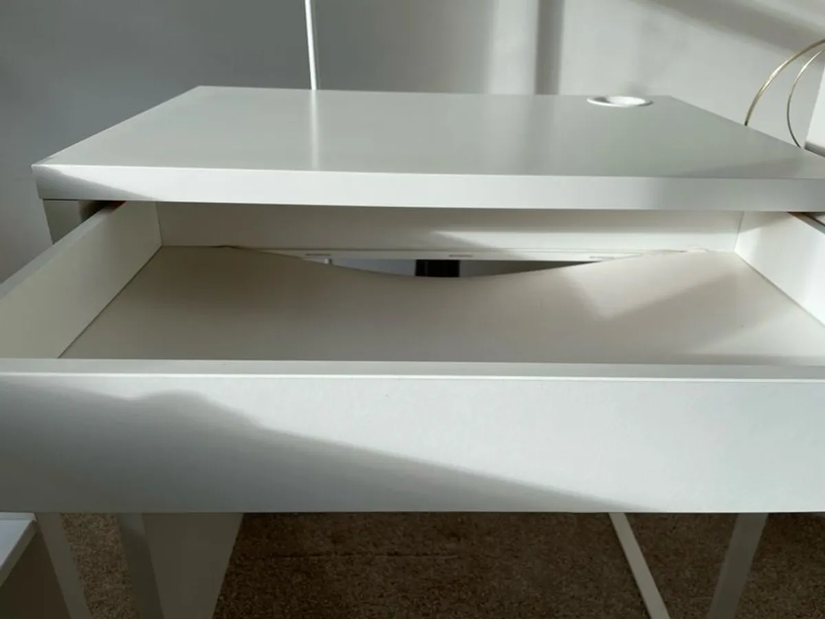 Ikea desk for sale in Co. Dublin for €10 on DoneDeal