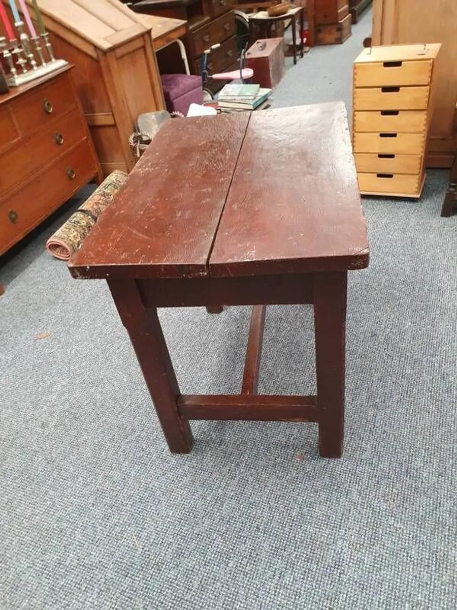 solid wood plank top table for sale in Co. Kildare for €150 on DoneDeal