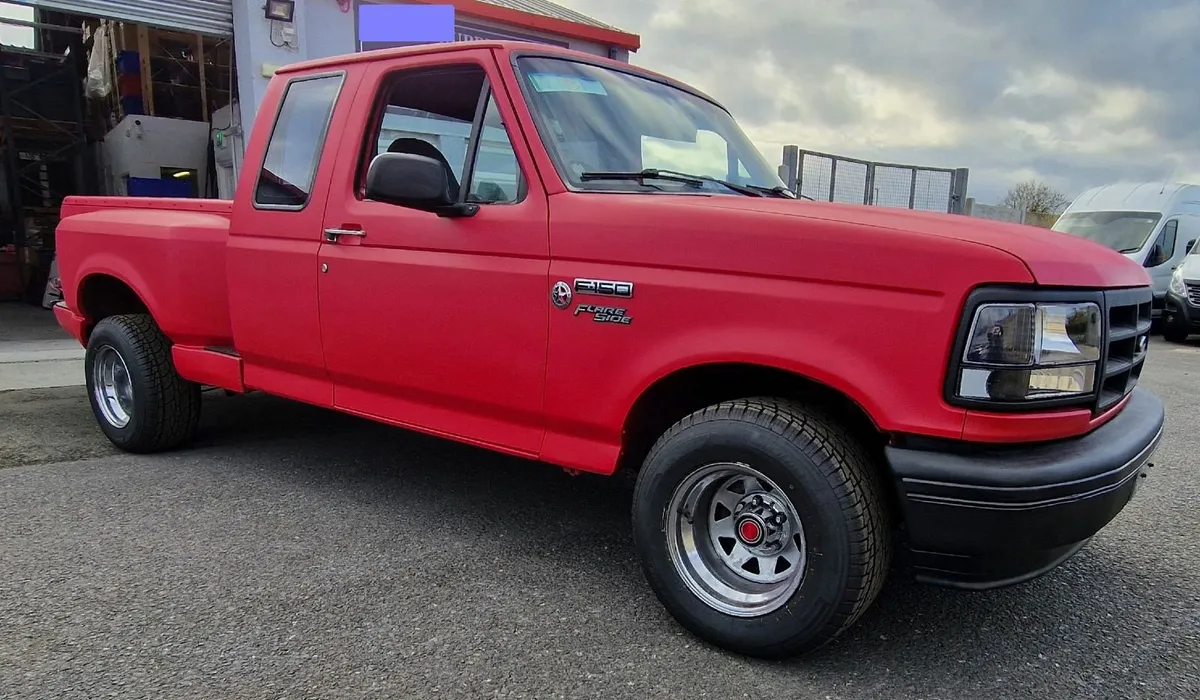 Ford F150 XLT Flare Side 1993 - Image 4