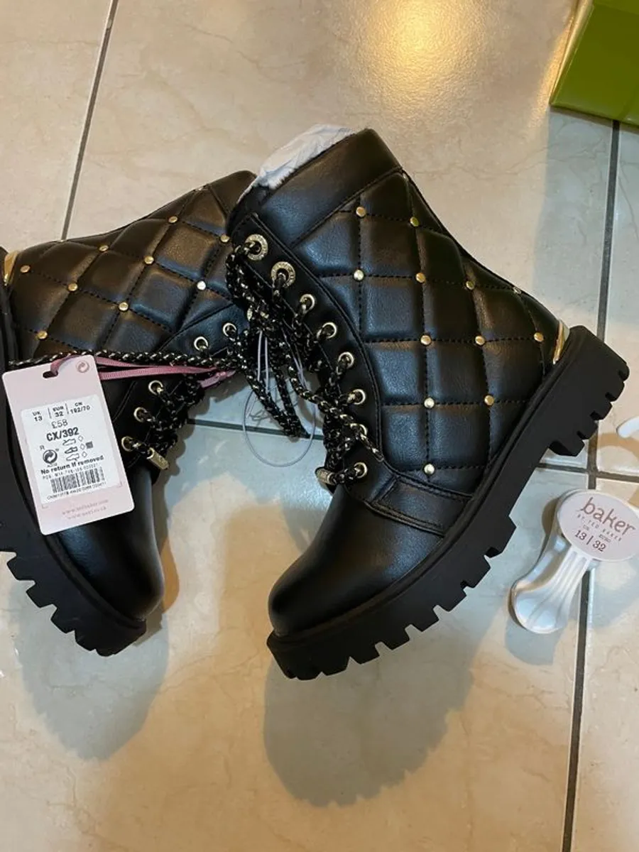 Ted Baker girls boots for sale in Co. Dublin for 45 on DoneDeal
