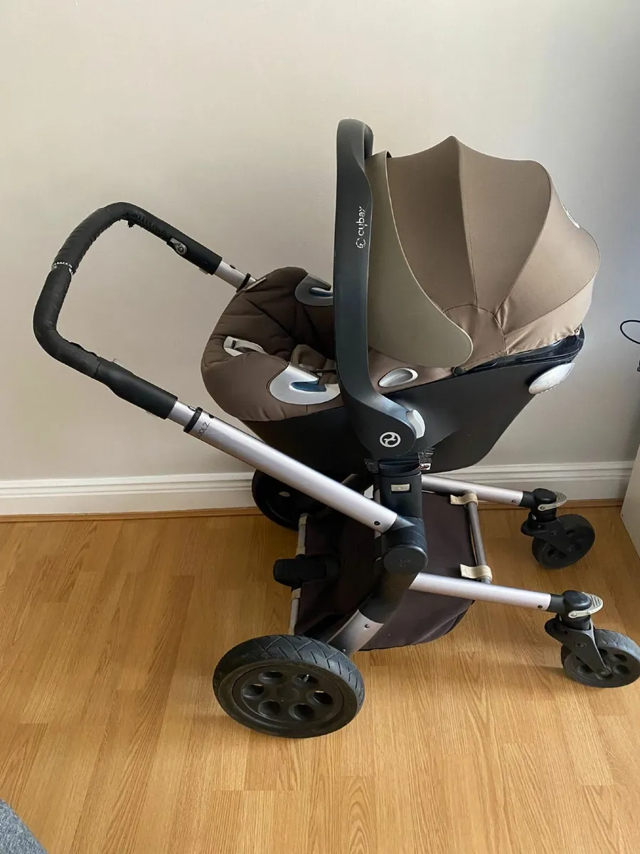 JOOLZ PRAM for sale in Co. Dublin for 150 on DoneDeal