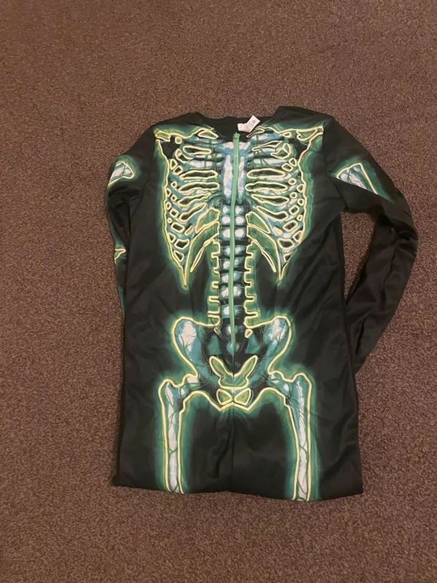 skeleton costume for sale in Co. Kildare for €10 on DoneDeal