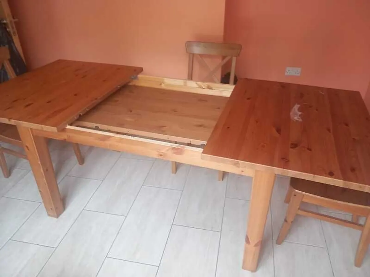 kitchen table and chairs x 4 for sale in Co. Dublin for €200 on DoneDeal
