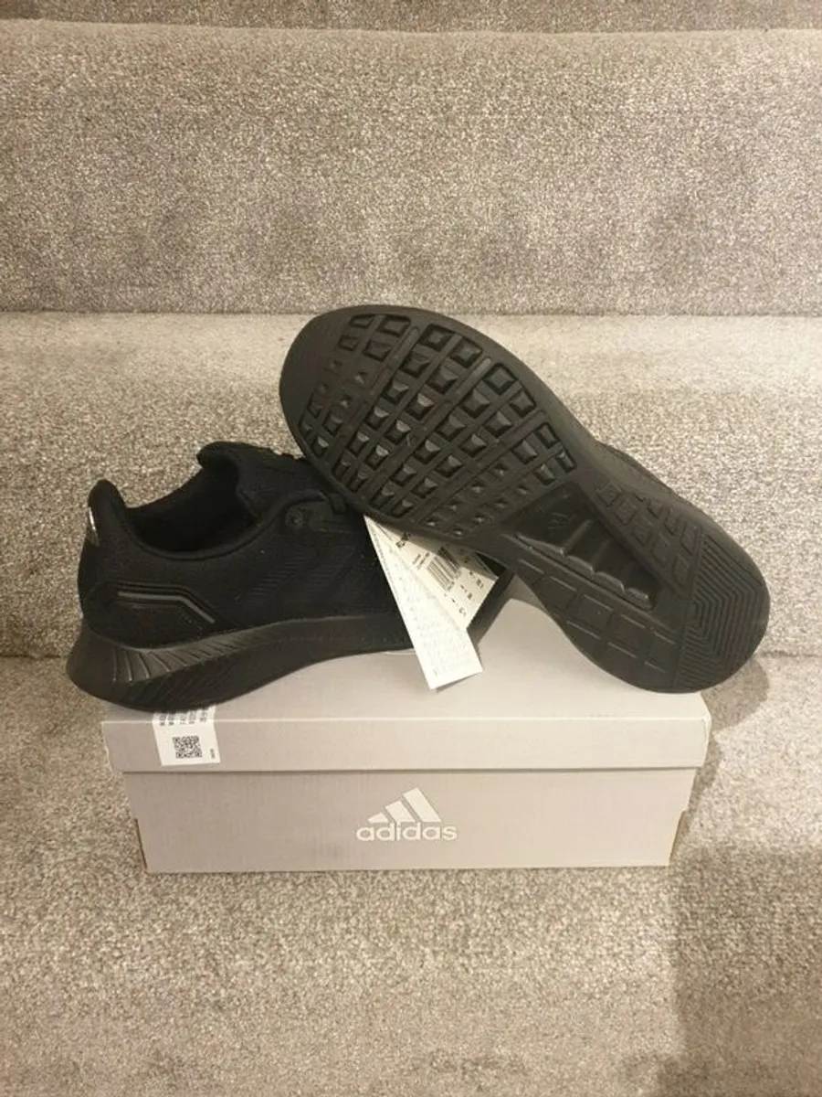 5.5 trainers sale clearance