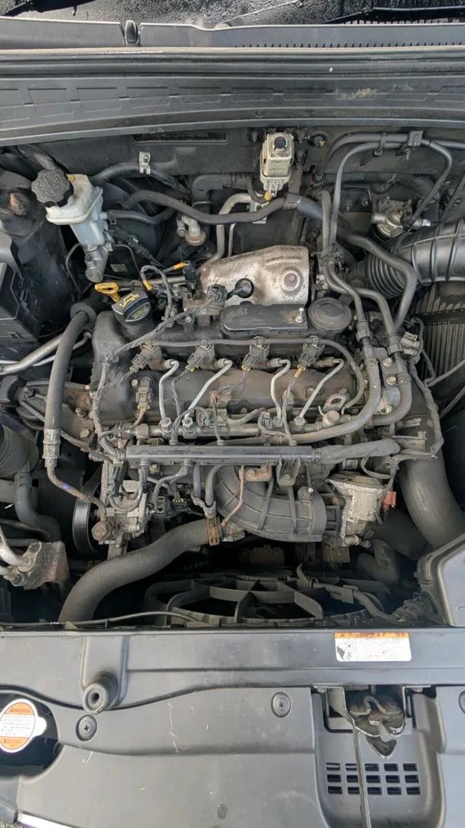 Hyundai Santa Fe 2.0d - Image 4