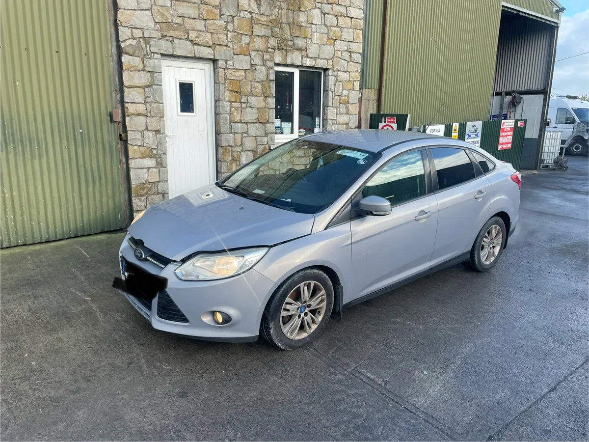 2013 Ford focus 1.6 tdci 95bhp for dismantling