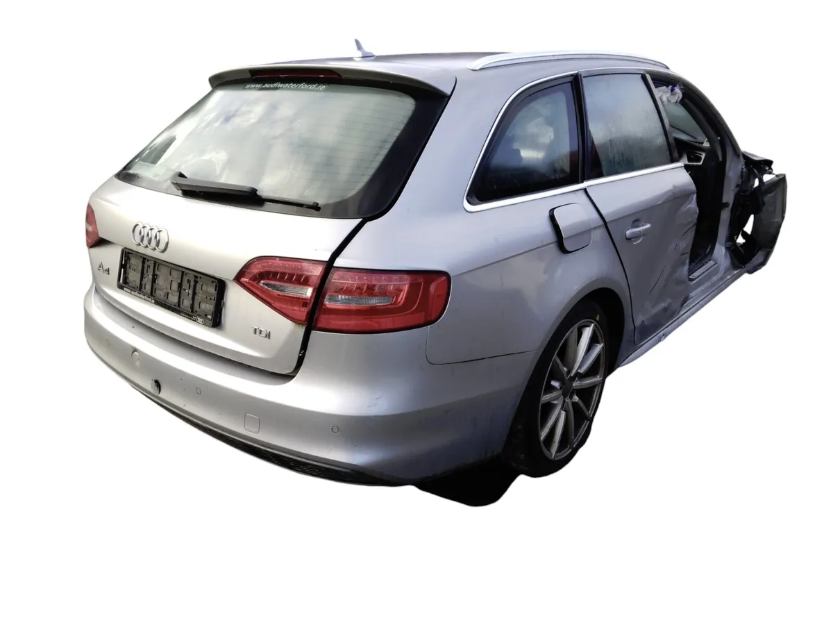 2015 AUDI A4 For Breaking/Dismantling - Image 2