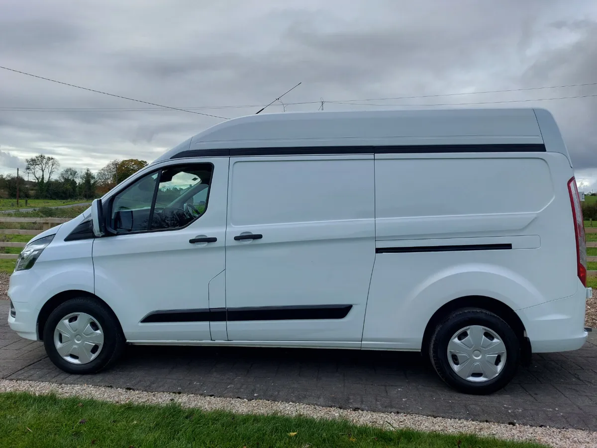 FORD TRANSIT CUSTOM 192' 170 BHP - TREND - Image 3