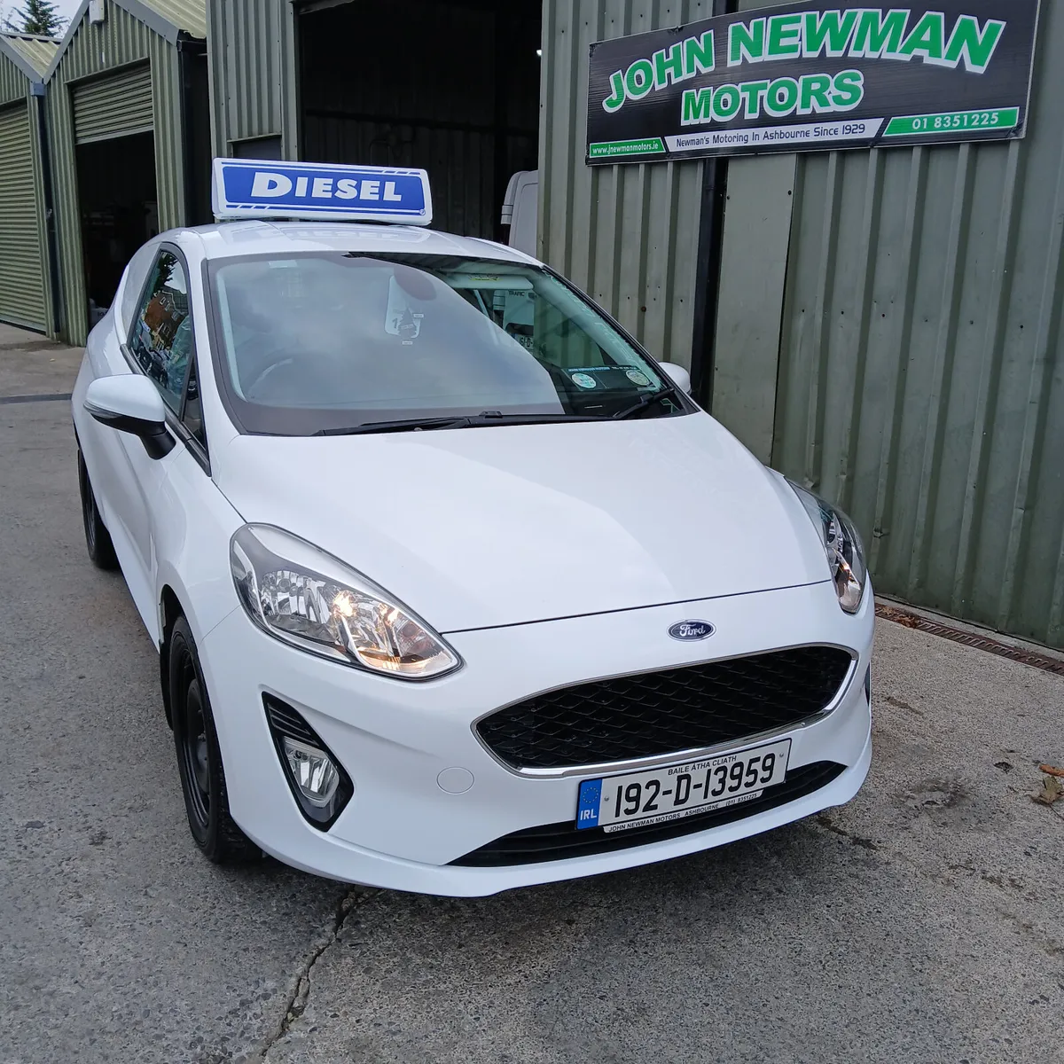 Ford Fiesta van  2019 - Image 4