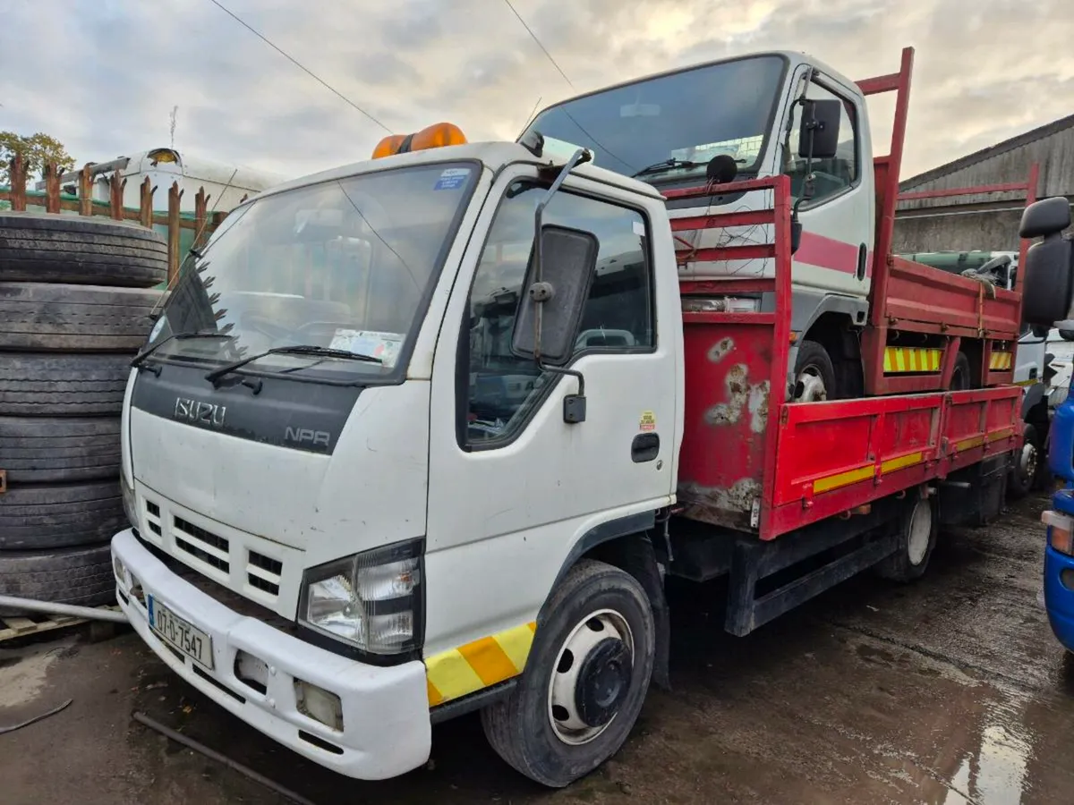 Isuzu & 2 mitsubishi canter - Image 1