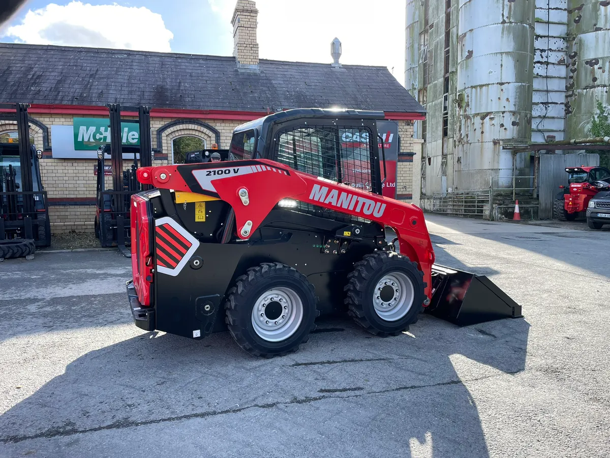 All new Manitou 2100v *in stock* - Image 4