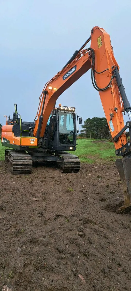 2021 Doosan 140Lc-5 Only 1900Hrs - Image 3