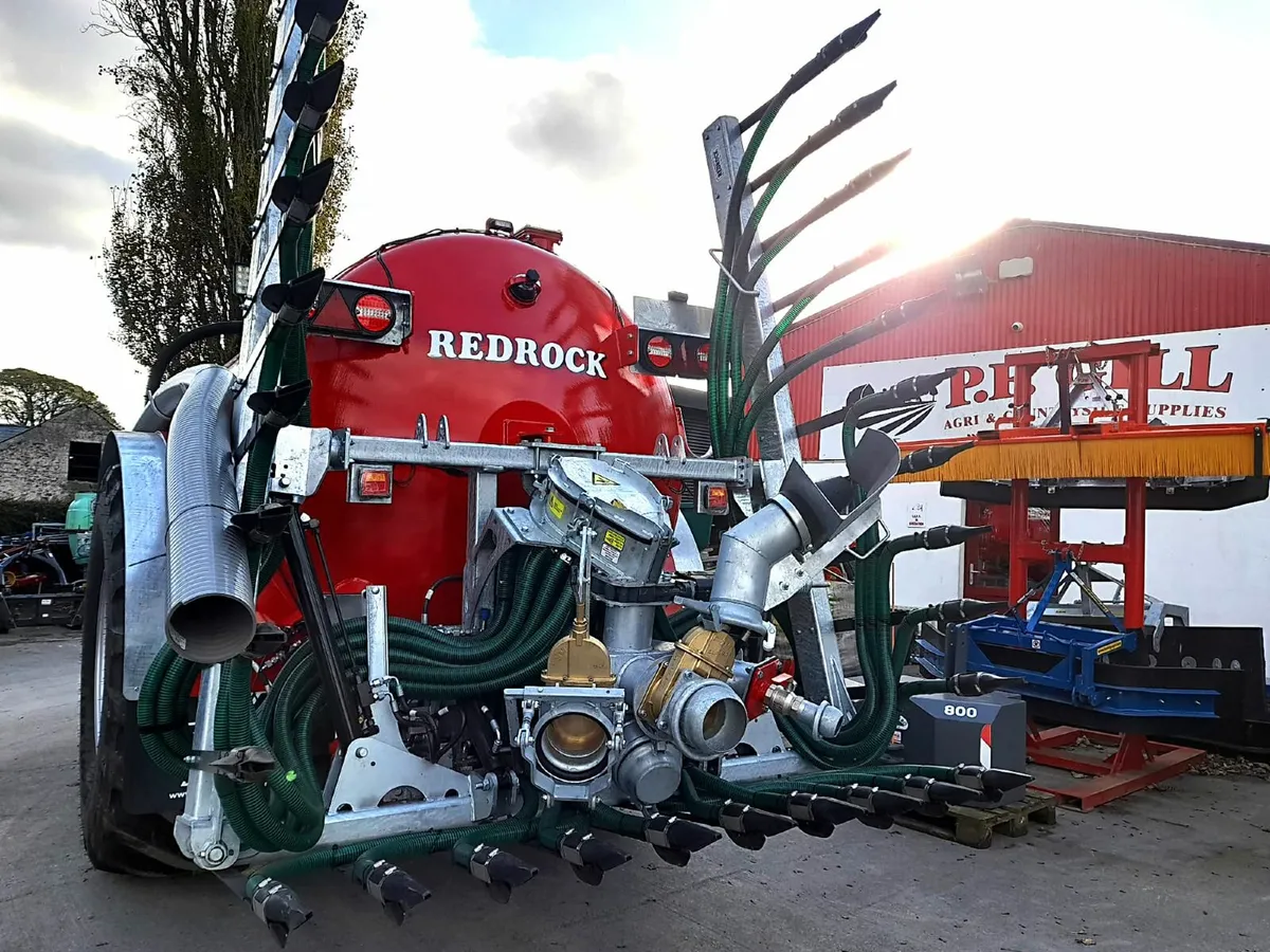 NEW REDROCK 2500 GALLON SLURRY TANKER - Image 1