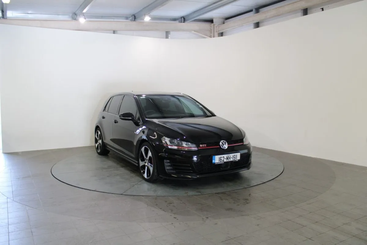 Volkswagen Golf 2.0 TSI GTI - Image 1