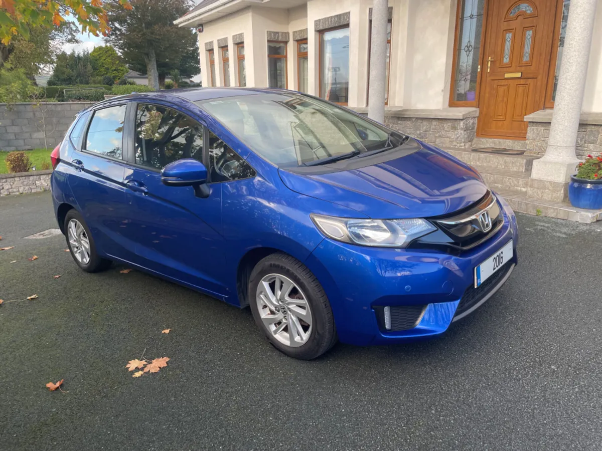 2016 -Honda Jazz-1.3 petrol manual - Image 3