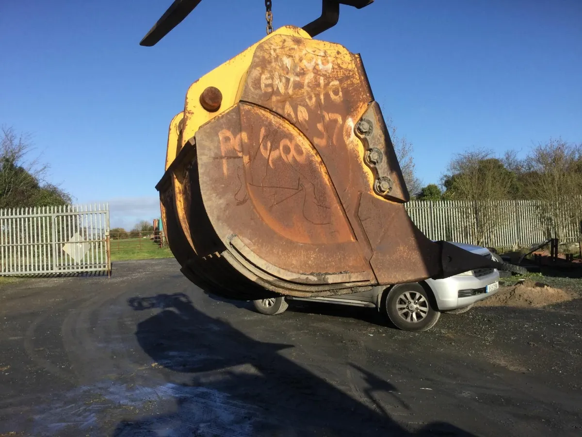3 tooth Ripping Bucket for 45ton Machine - Image 3