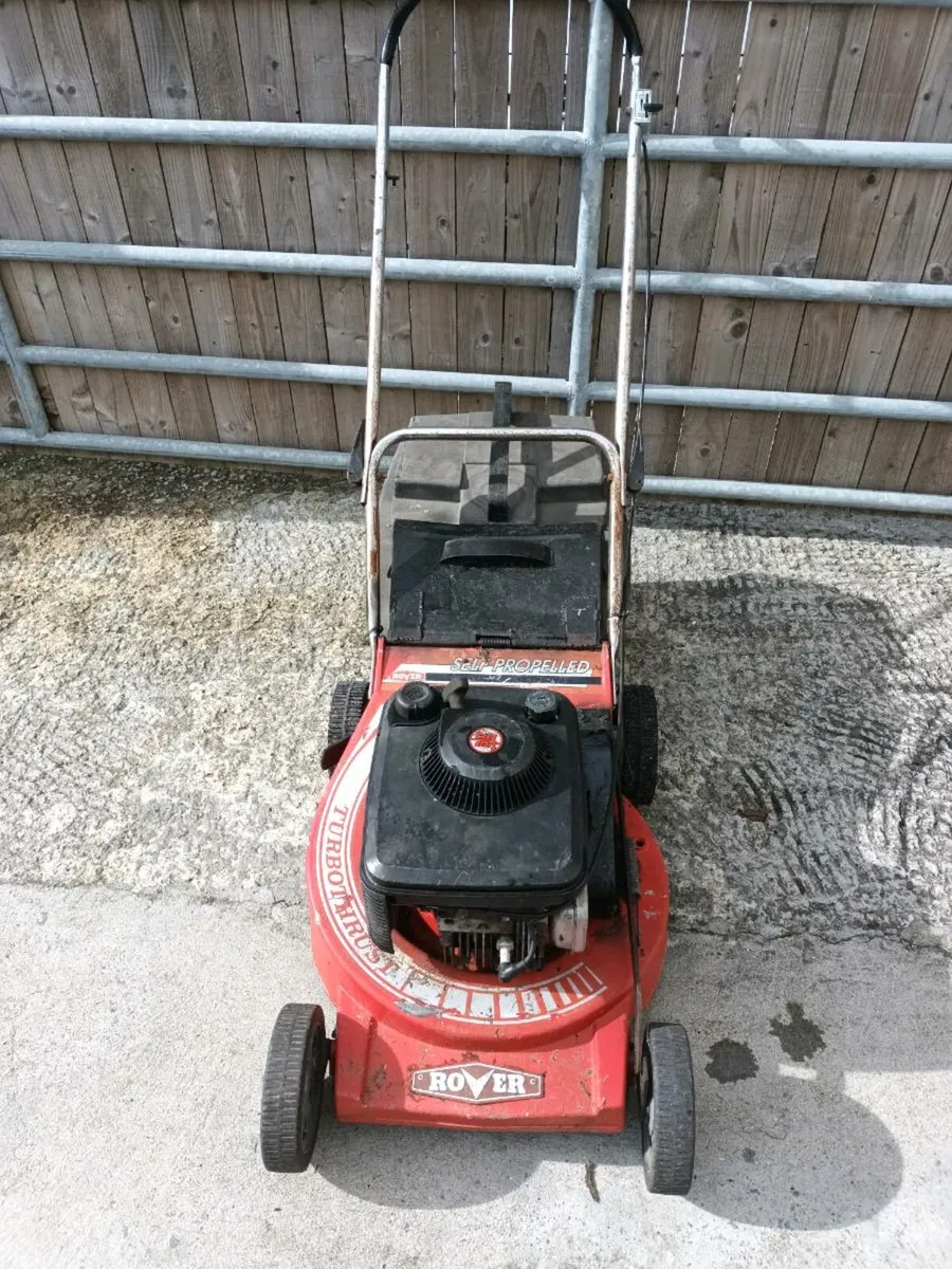 Rover push lawnmower - Image 1