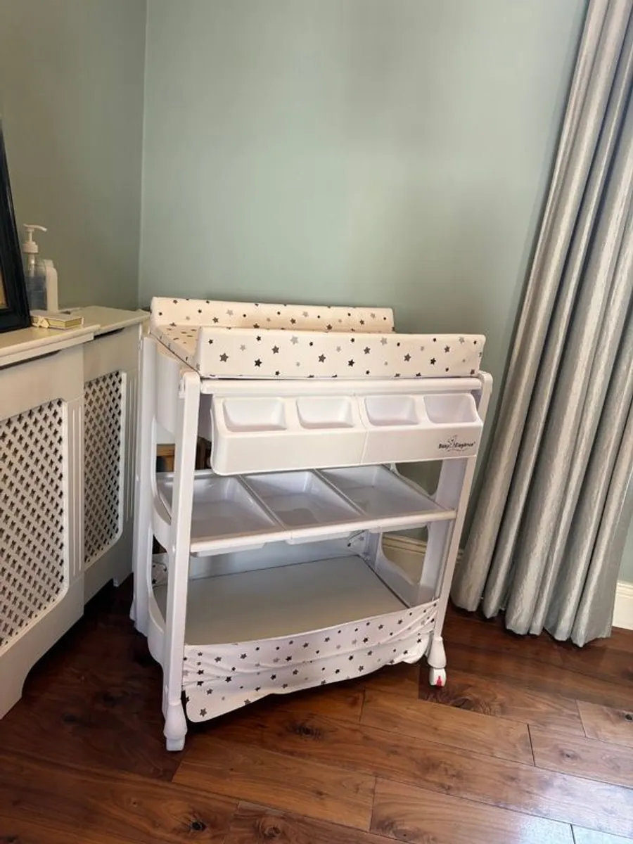 Baby Elegance Changing Table with Built In Bath Unit - Image 1