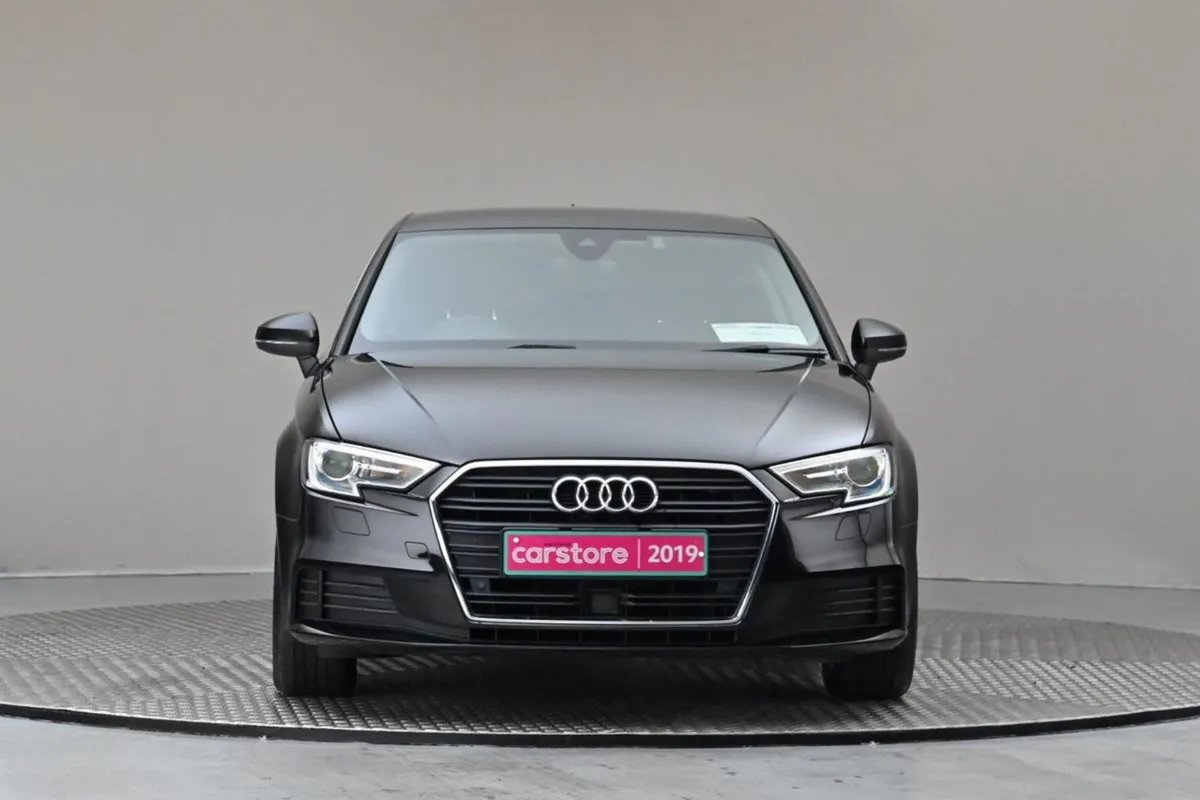Audi A3 1.4 Tfsi S-tronic 5DR  digital Dash rever - Image 2