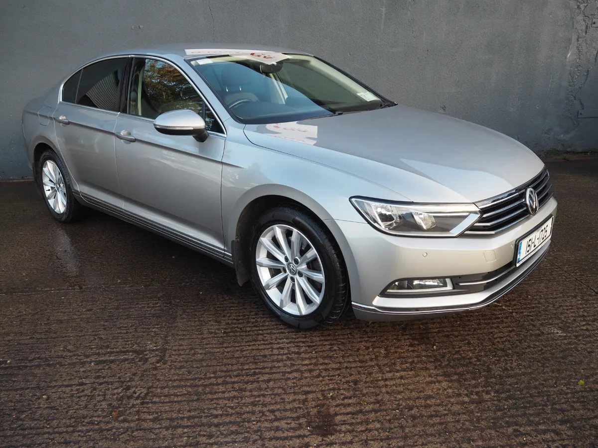 Volkswagen Passat Highline Low Mileage  FSH - Image 3