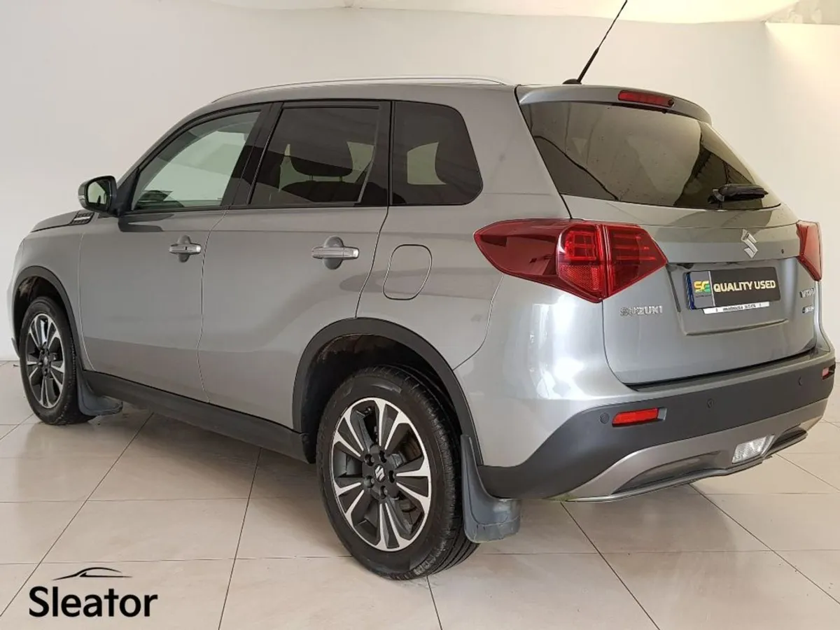 Suzuki Vitara 1.4 Hybrid SZ5 MT - Image 3