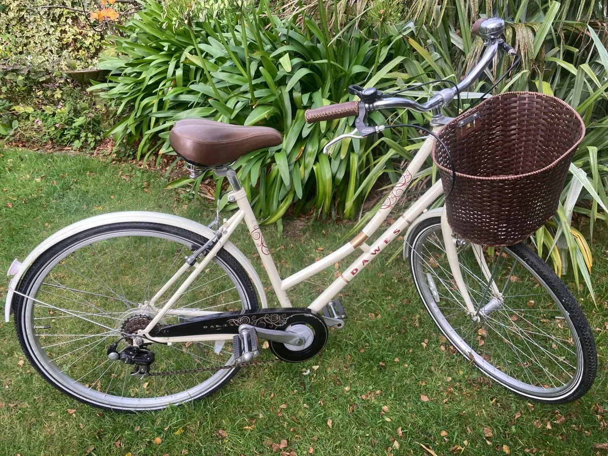 Modern Vintage Ladies Bike for sale in Co. Dublin for 145 on DoneDeal