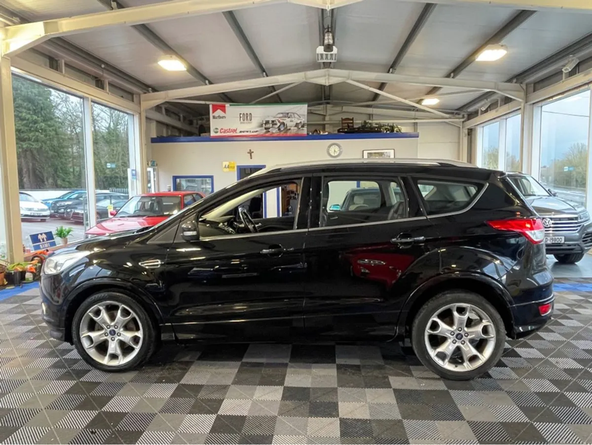 Ford Kuga Titanium 2.0 Tdci 140PS M6 2W 2WD - Image 4