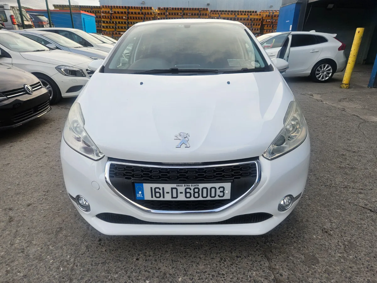 2016 Peugeot 208 Automatic 1.2/ Style - Image 4