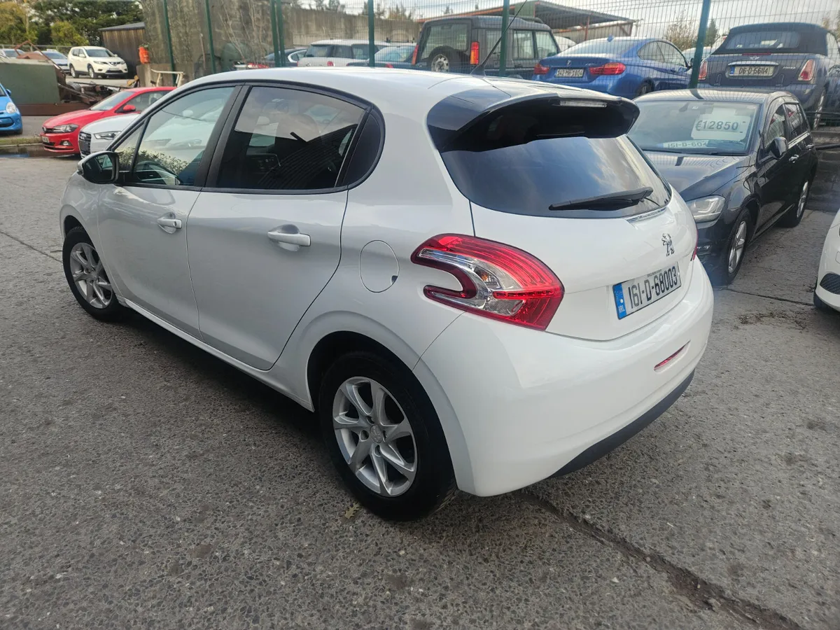 2016 Peugeot 208 Automatic 1.2/ Style - Image 3