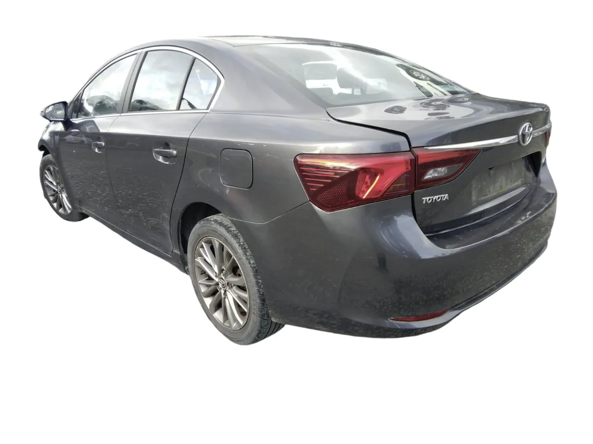 2016 TOYOTA AVENSIS For Breaking/Dismantling - Image 4