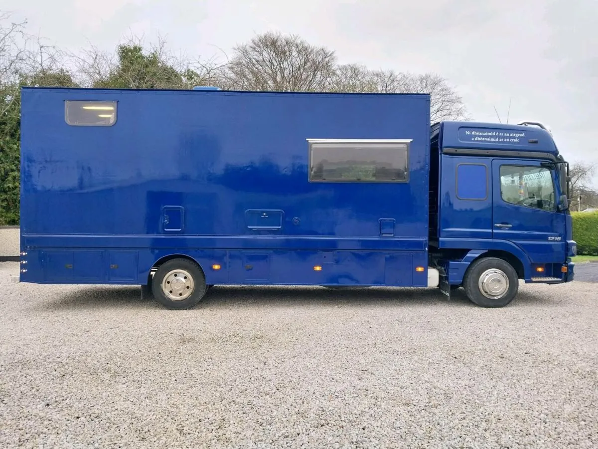 Mercedes atego camper - Image 4