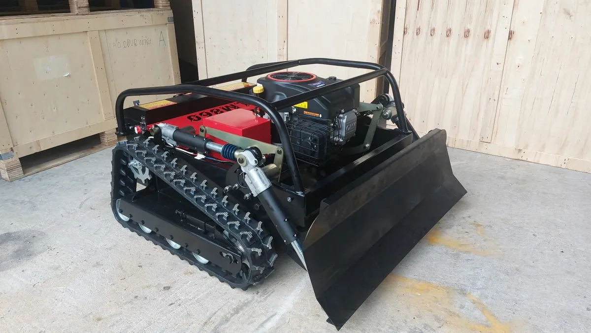 Lawn mower - Image 2